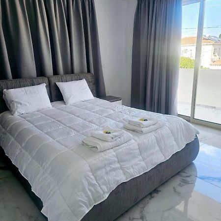 Deluxe Apartment Pafos Zewnętrze zdjęcie