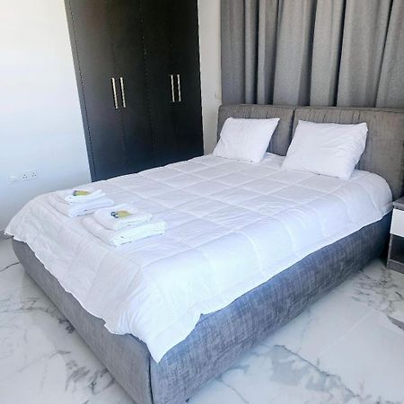 Deluxe Apartment Pafos Zewnętrze zdjęcie