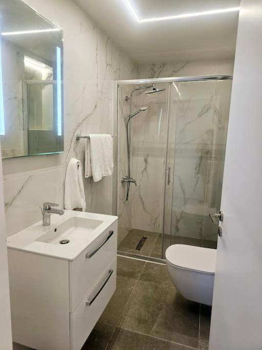 Deluxe Apartment Pafos Zewnętrze zdjęcie